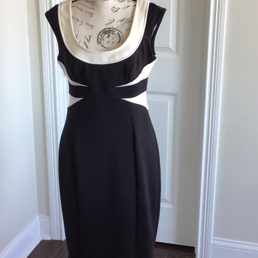 Maggy London black & white cap sleeve dress scoop neck Sz 8